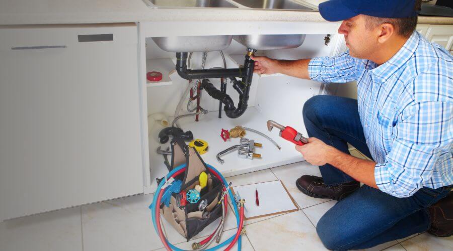 Professional emergency plumbing in Centerville, IA
